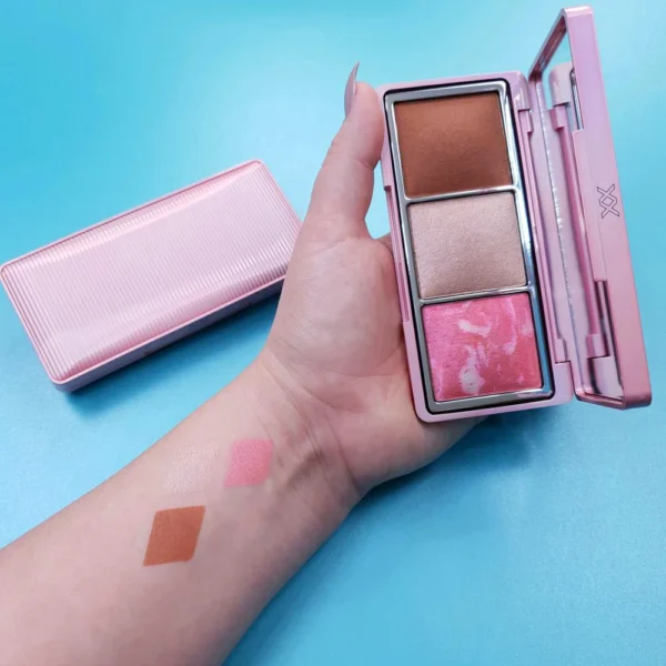 ⁦REVOLUTION COMPLEXXION PALETTE - 4.5G | ريفلوشن باليت للوجه - 4.5 غرام⁩ - الصورة ⁦2⁩