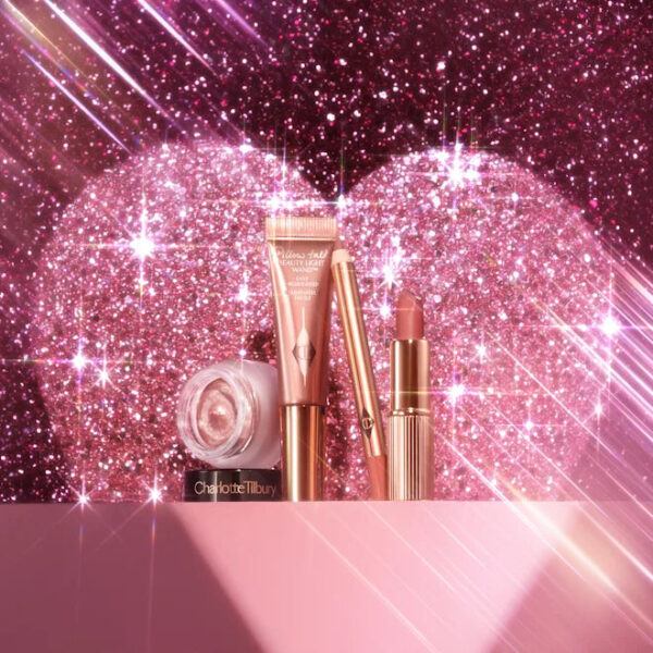 ⁦CHARLOTTE TILBURY PILLOW TALK ICONS ON THE GO KIT | شارلوت تلبوري مجموعة مكياج للوجه⁩ - الصورة ⁦5⁩